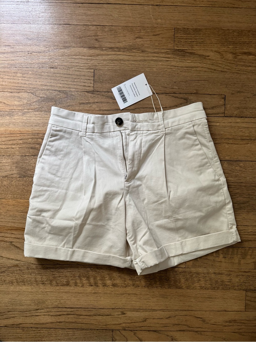 Everlane Cream High-Rise Cuffed Chino Shorts